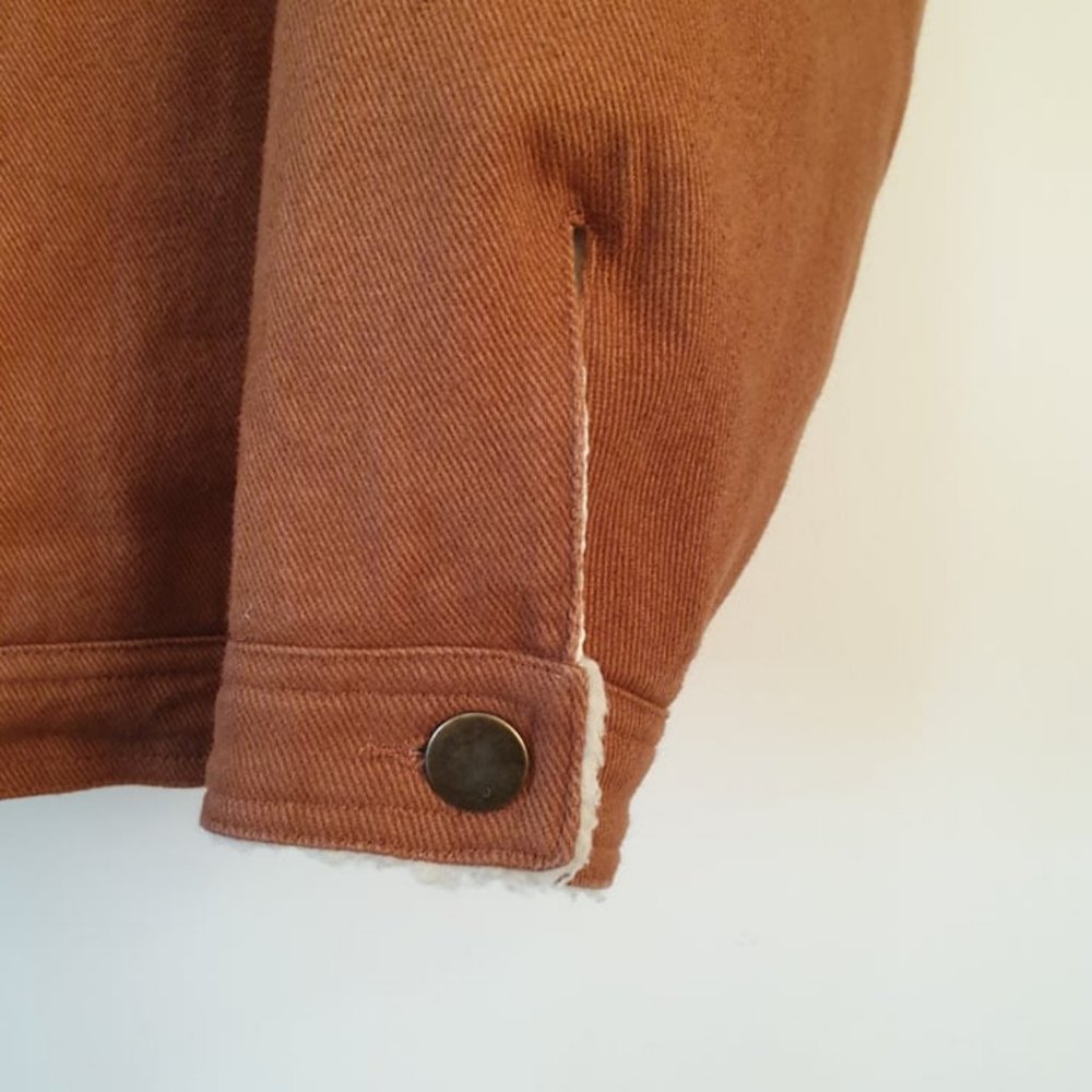 Tan Sherpa Jacket - Picture 4 of 4